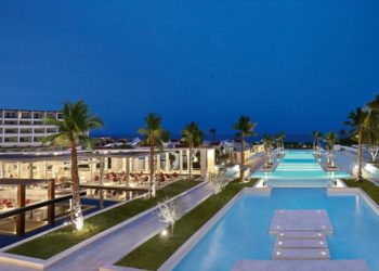 Τον Ιούλιο ανοίγουν τα ξενοδοχεία του ομίλου Grecotel