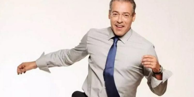 Απίστευτη σπόντα του Νίκου Μάνεση σε ραδιοφωνική εκπομπή !