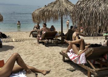 Δωρεάν οι οργανωμένες παραλίες για τους πολίτες λόγω καύσωνα !