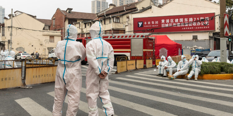 Τι γίνεται στη Σαγκάη;