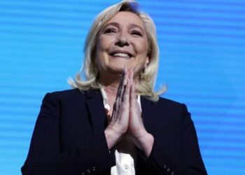 Γαλλία: Δημοψήφισμα εισηγείται η Μαρίν Λεπέν για θανατική ποινή.