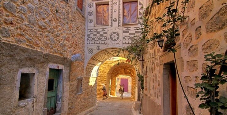 Χίος, ένα ποικιλόμορφο νησί σε ιστορία και ιδιαιτερότητες. Του Γιώργου Αμέντα