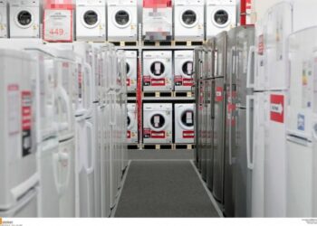 : ΤΙ ΙΣΧΥΕΙ ΓΙΑ ΤΟΥΣ 200.000 ΝΕΟΥΣ ΔΙΚΑΙΟΥΧΟΥΣ