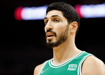 Νέο “χαστούκι” από σταρ του ΝΒΑ στον Ερντογάν: “Όσα είπε για την Ελλάδα είναι απαράδεκτα και αηδιαστικά” .