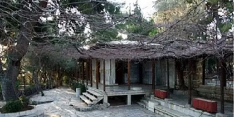 Ραντεβουδάκια στην καφετέρια Λουμπαρδιάρη σε άλλες εποχές