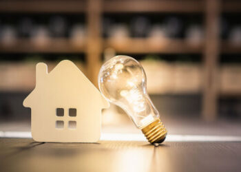 Ποιες είναι οι ώρες αιχμής που θα «κόβουμε» το ρεύμα τον χειμώνα.