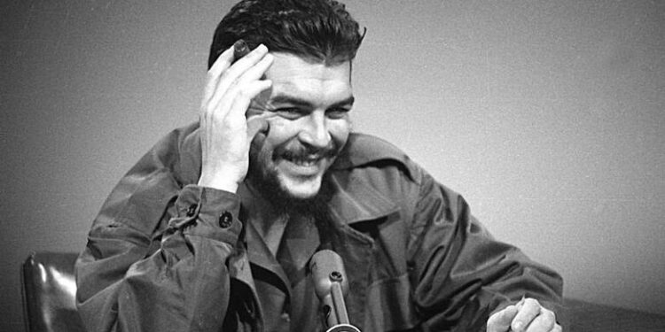 Τσε: Πώς η αστική τάξη γέννησε τον πιο αυθεντικό μαρξιστή ιδεολόγο