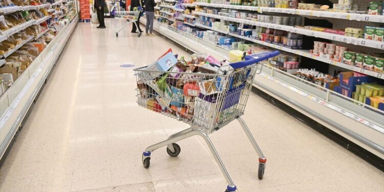 Σούπερ μάρκετ: Τι είναι το «καλάθι 50 προϊόντων» για την ακρίβεια